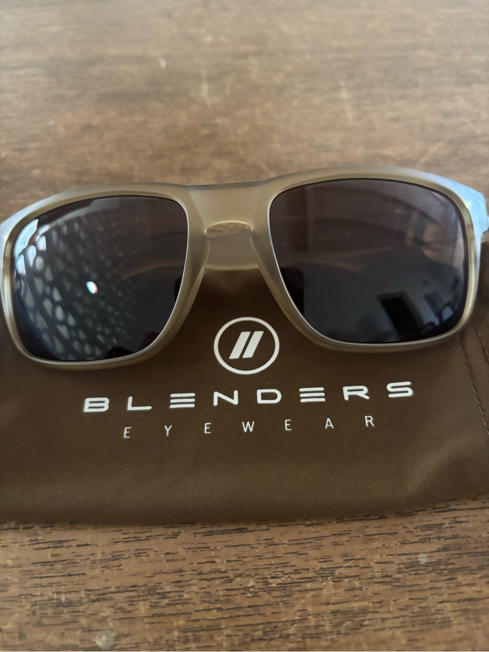 Blenders Eyewear Women's Matte Brown Sunglasses